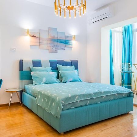 New Studio Carturesti - City Center Bükreş Dış mekan fotoğraf