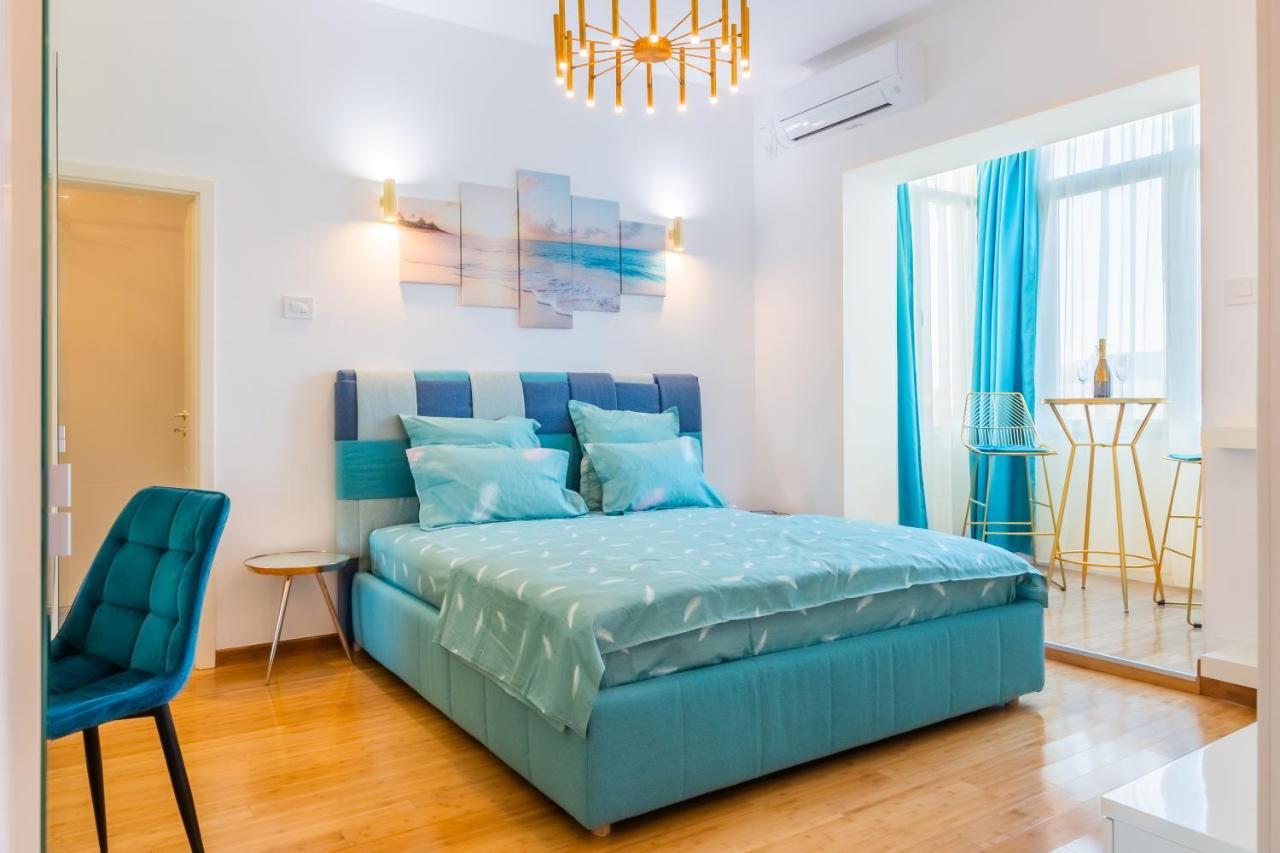 New Studio Carturesti - City Center Bükreş Dış mekan fotoğraf