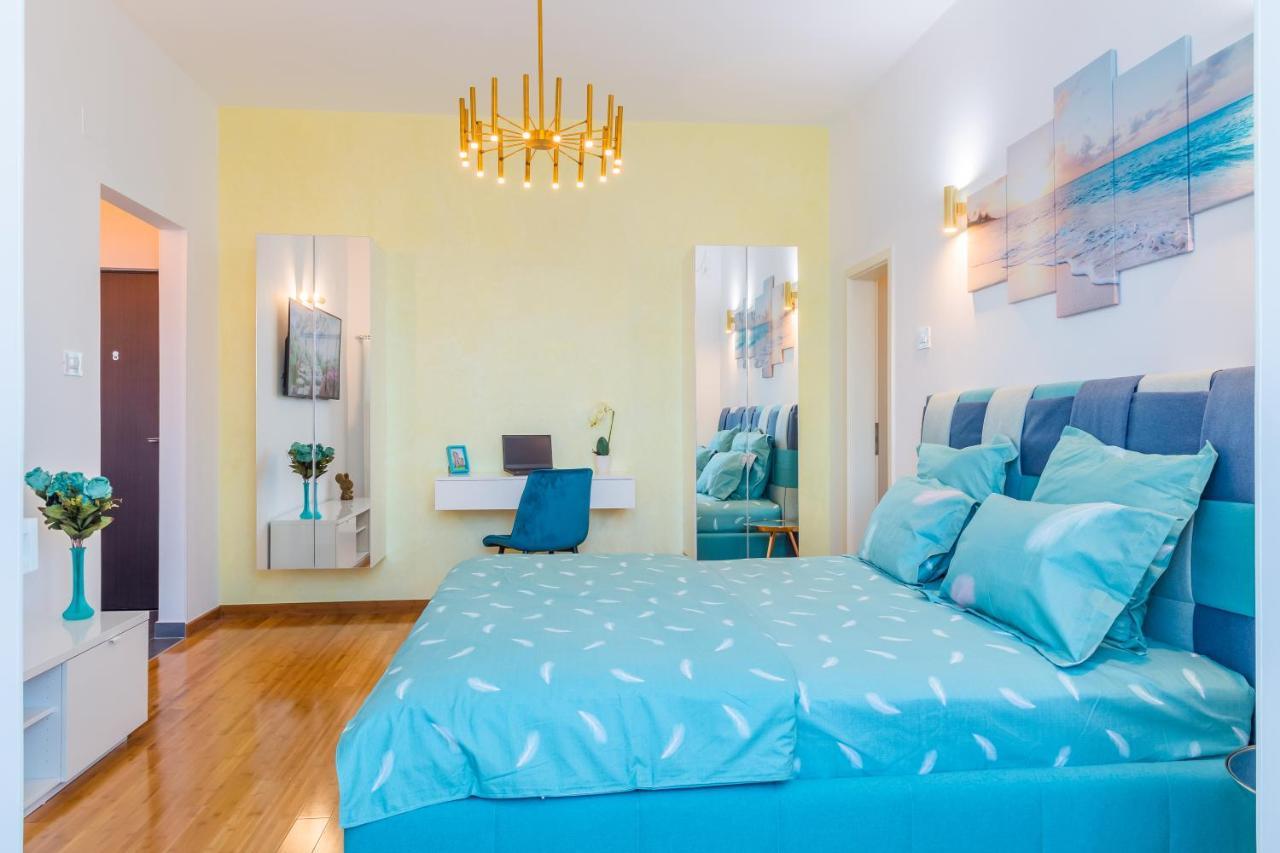 New Studio Carturesti - City Center Bükreş Dış mekan fotoğraf